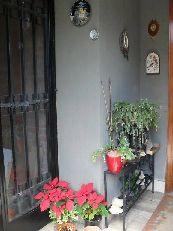 Villa Casalello Aeroporto di Catania Fontana Rossa Casa vacanze